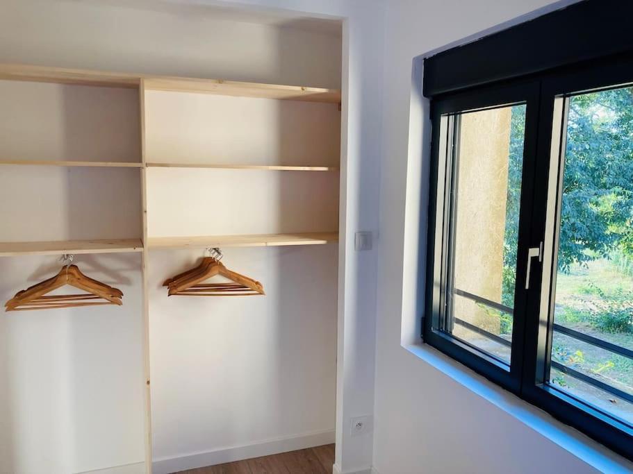 L'Ecrin De Chapoulier Apartamento Montoison Exterior foto